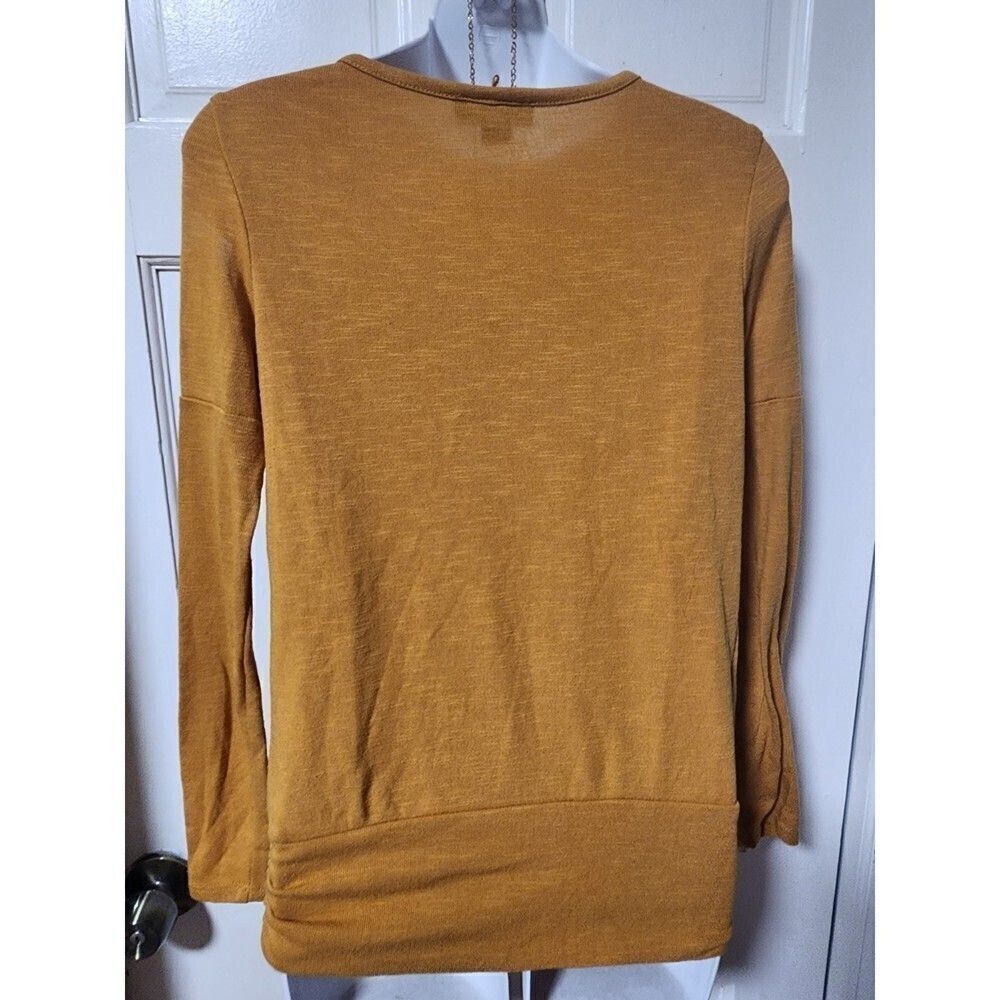 Women's Small Cut Out Pullover Top, Casual Round Neck Long Sleeve Pullover - Picture 2 of 13
